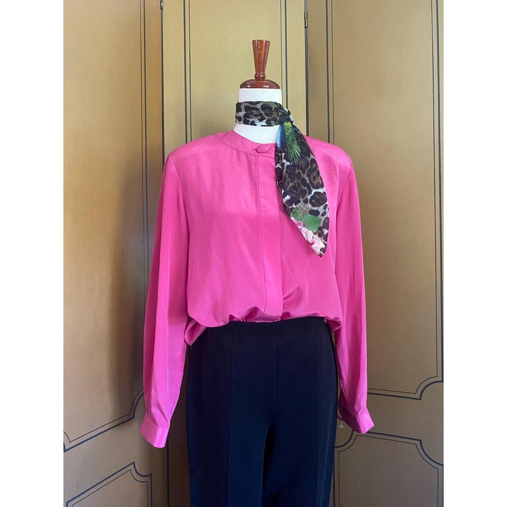 Vintage blouse in fuchsia by Evan Picone, size 8